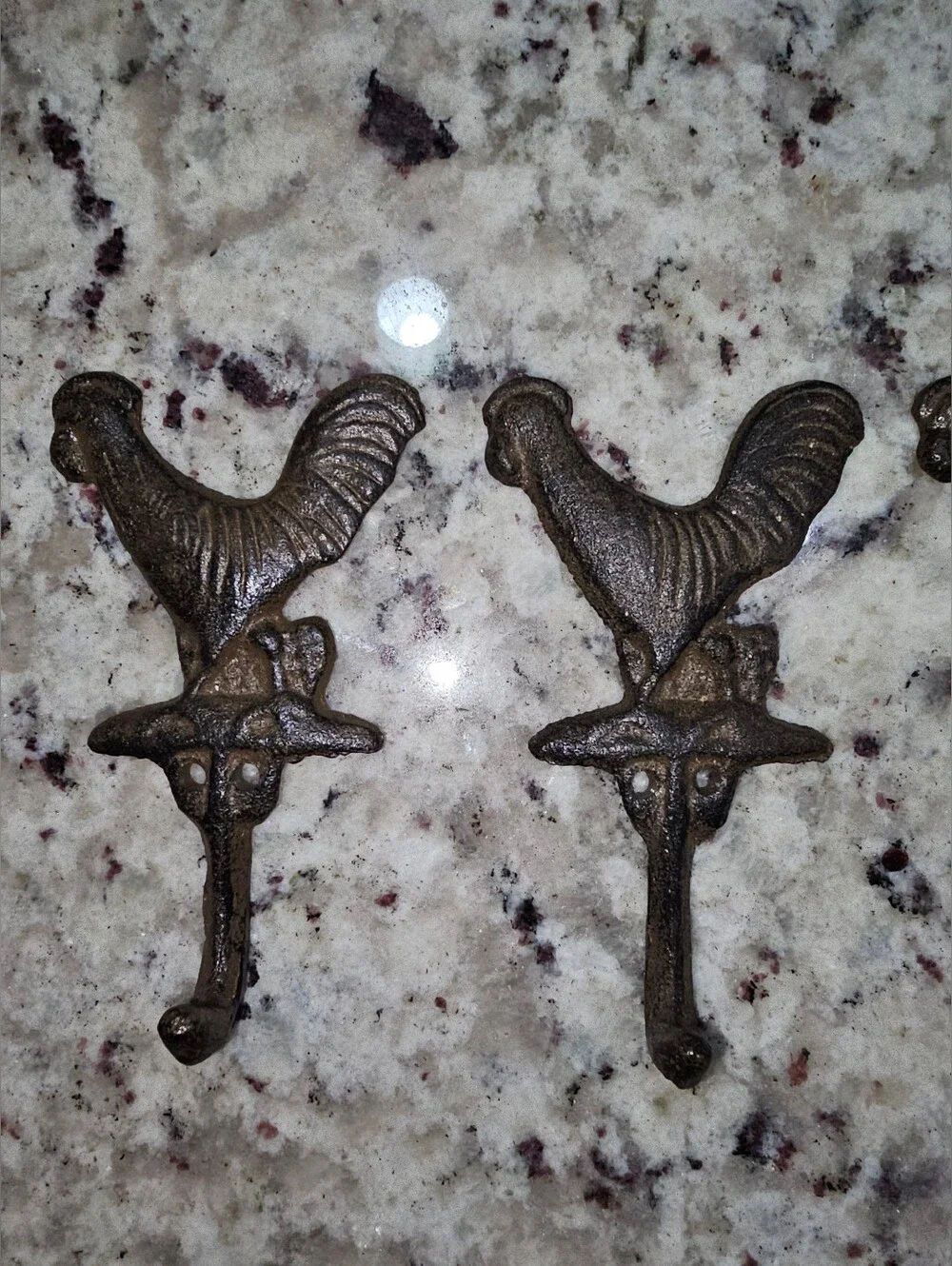 Set Of 4 Cast Iron Rooster Wall Hooks - Unpainted